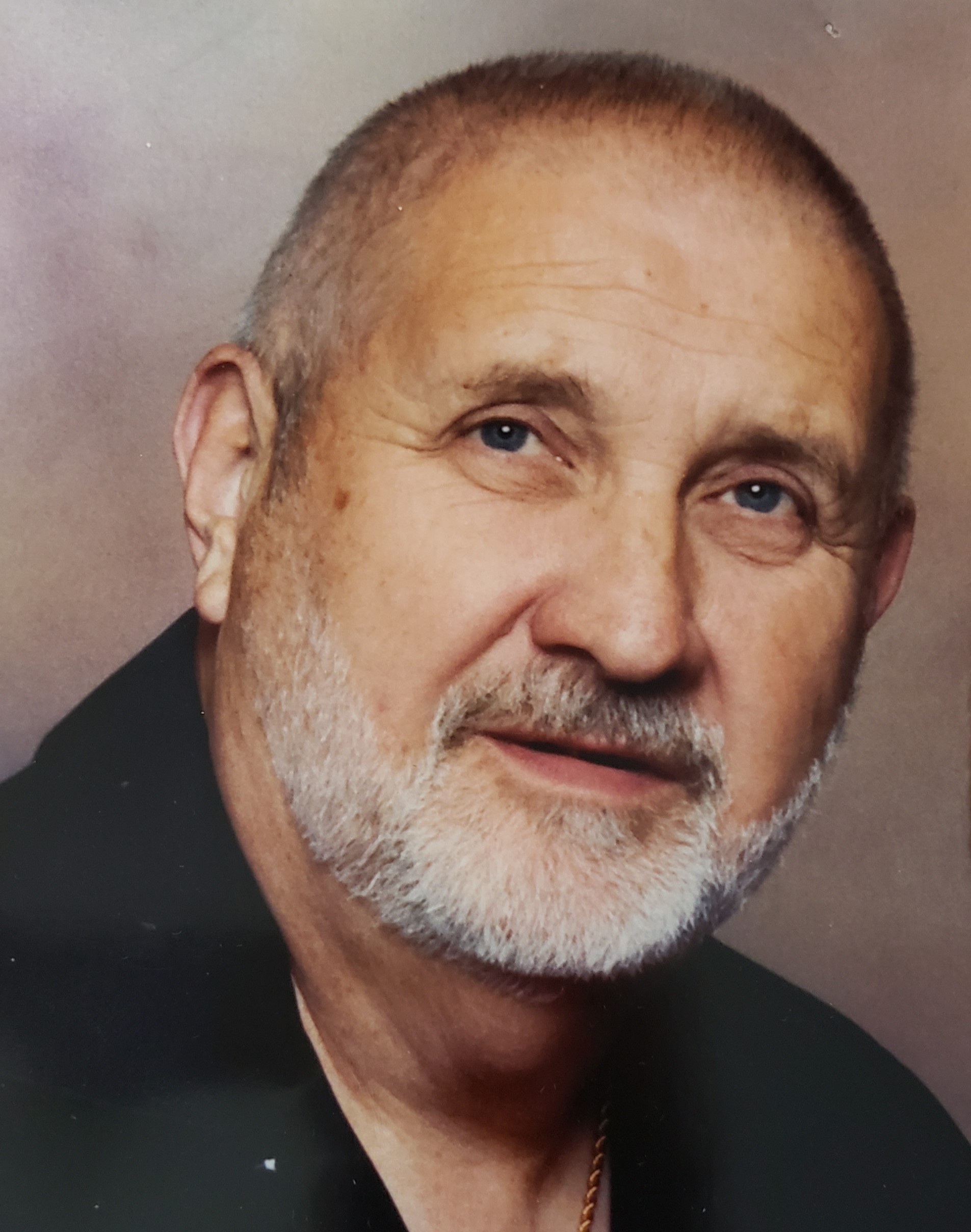 Neil Fredrick McMahon Obituary on Michigan Memorial Funeral Home