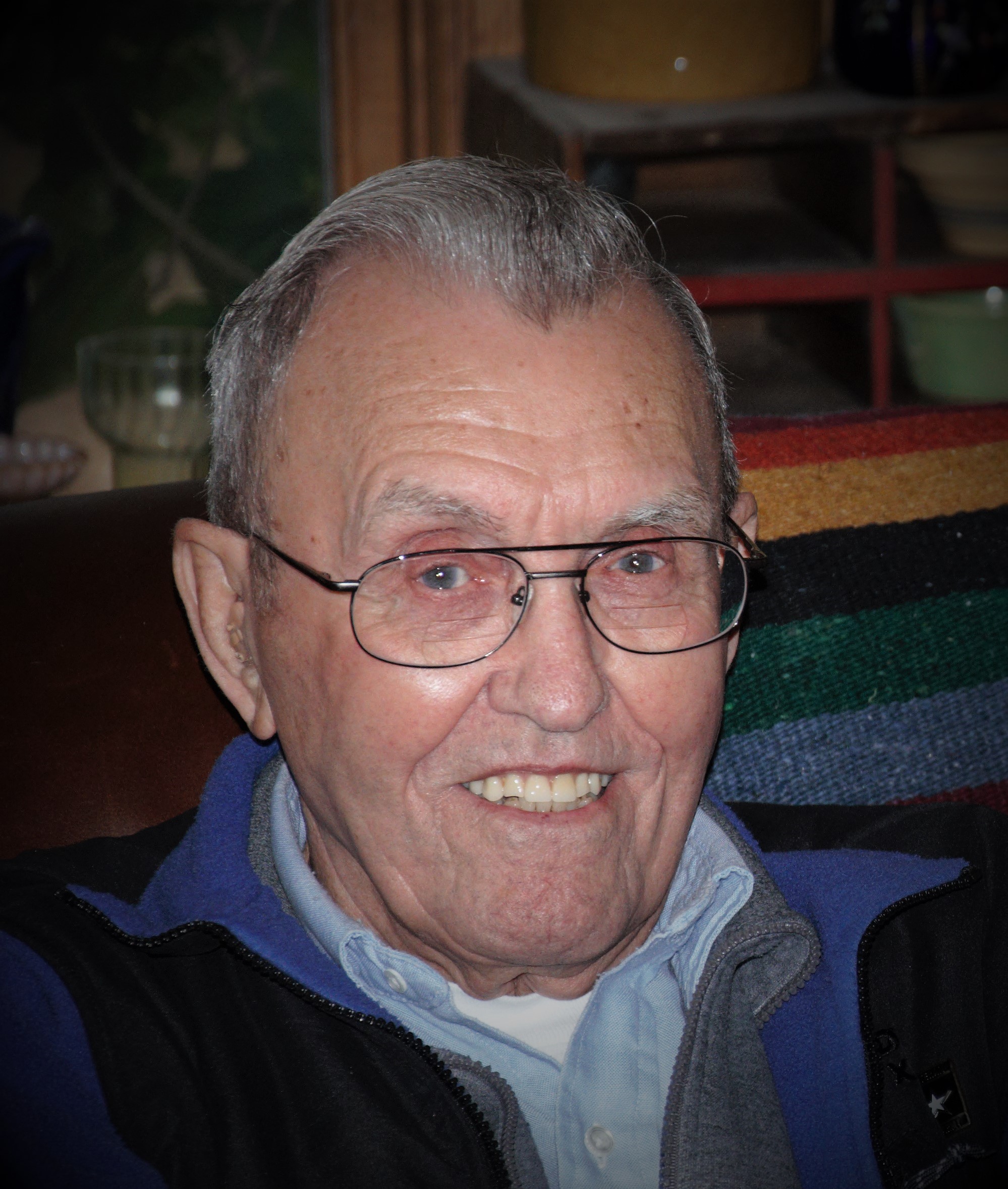 Roy D. Kinder Obituary on Michigan Memorial Funeral Home