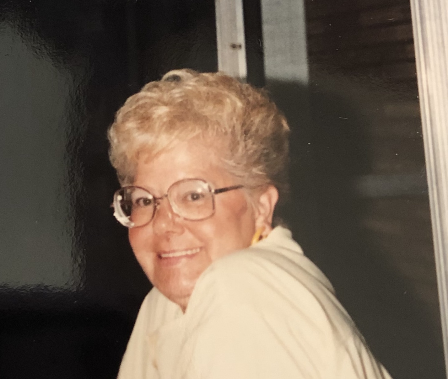 Sally Agnes Rutledge Obituary on Michigan Memorial Funeral Home